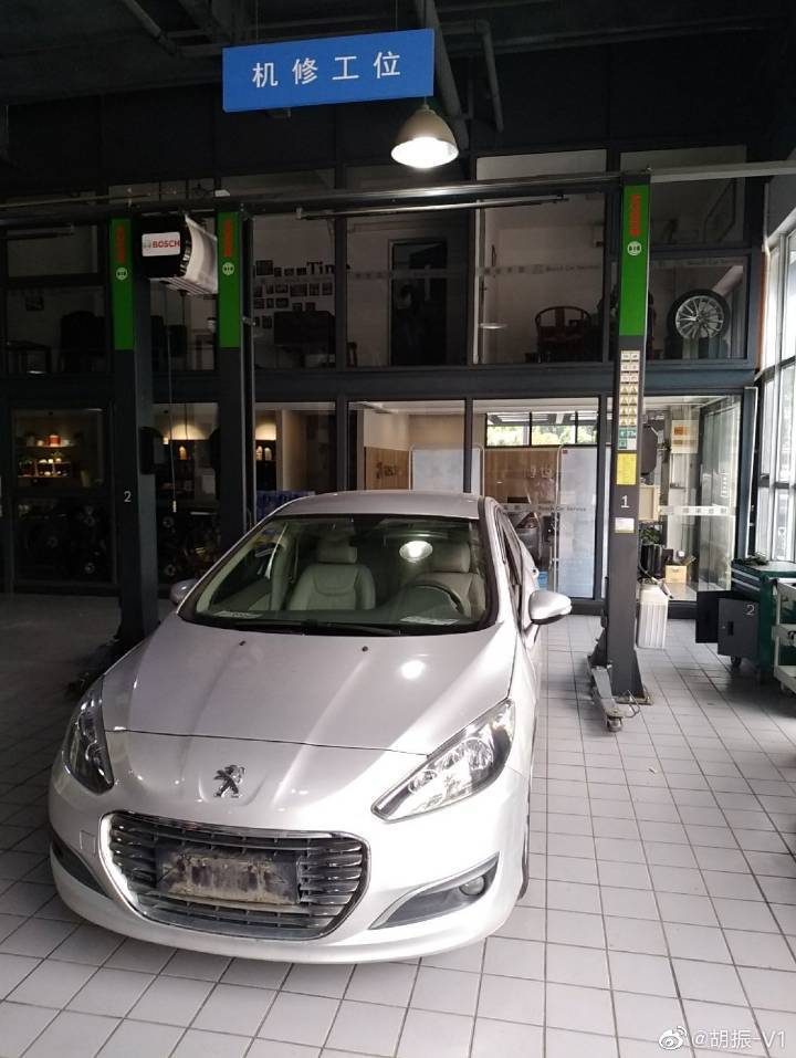 從維修廠走訪看機(jī)動(dòng)車(chē)修理與維護(hù) 一次觸動(dòng)心靈的觀察之旅